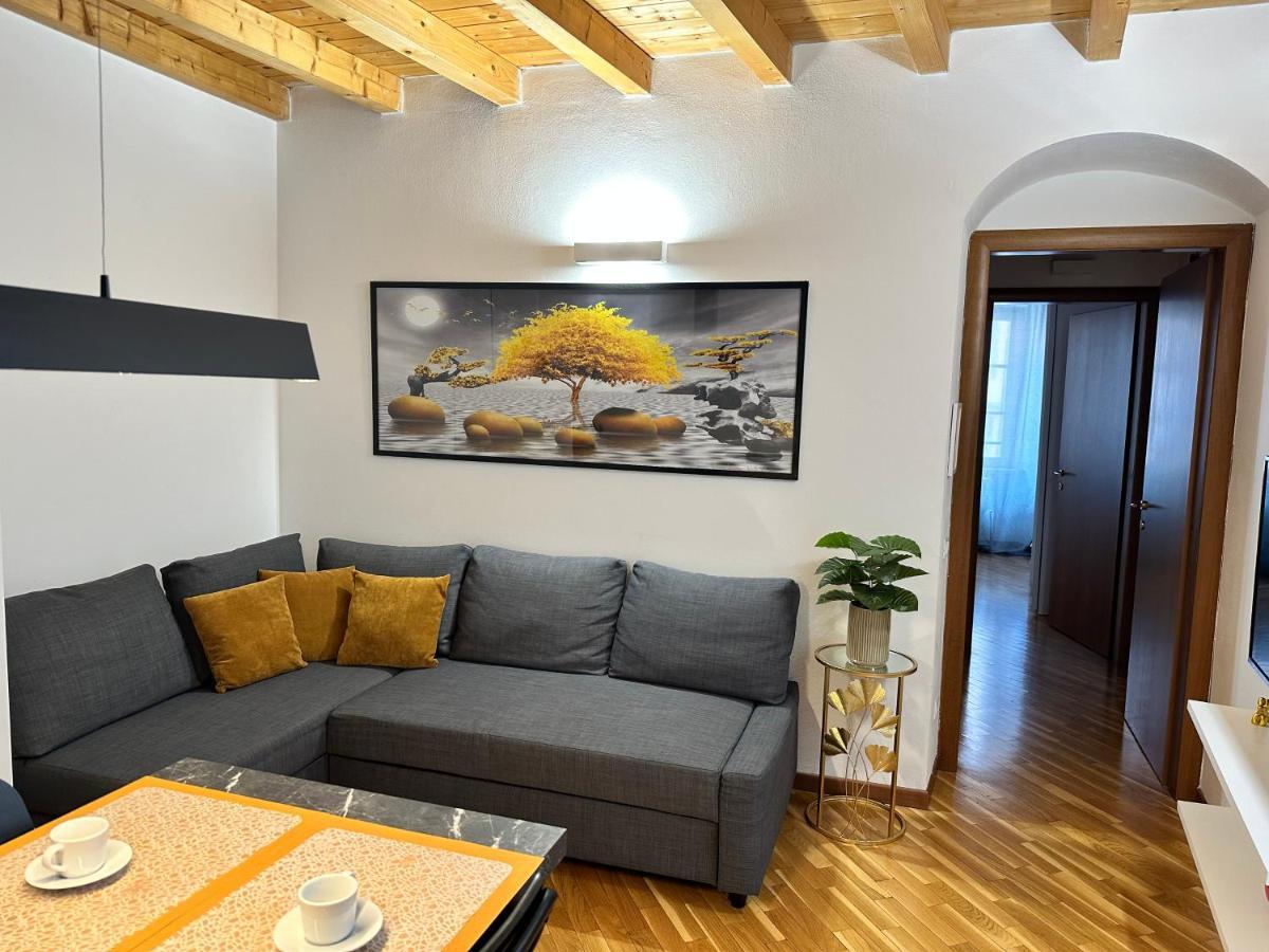 Stella Apartment Center แบร์กาโม ภายนอก รูปภาพ